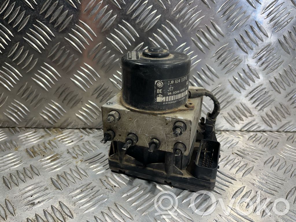 Volkswagen Golf IV Pompe ABS 