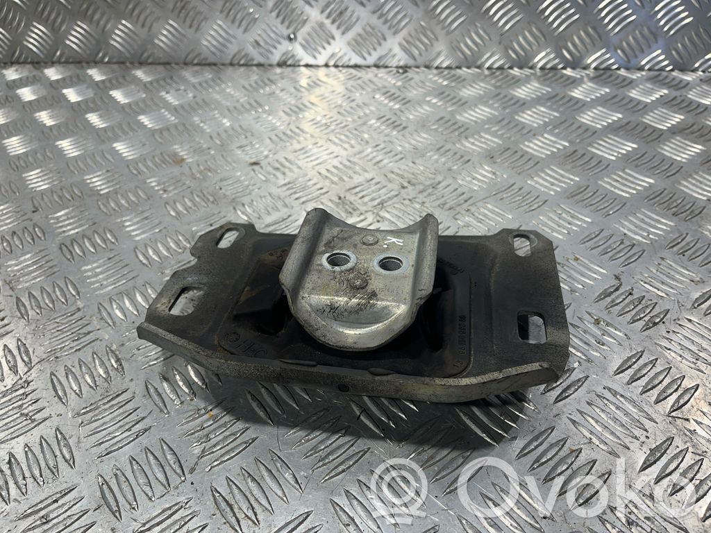 Peugeot 5008 II Gearbox mount 