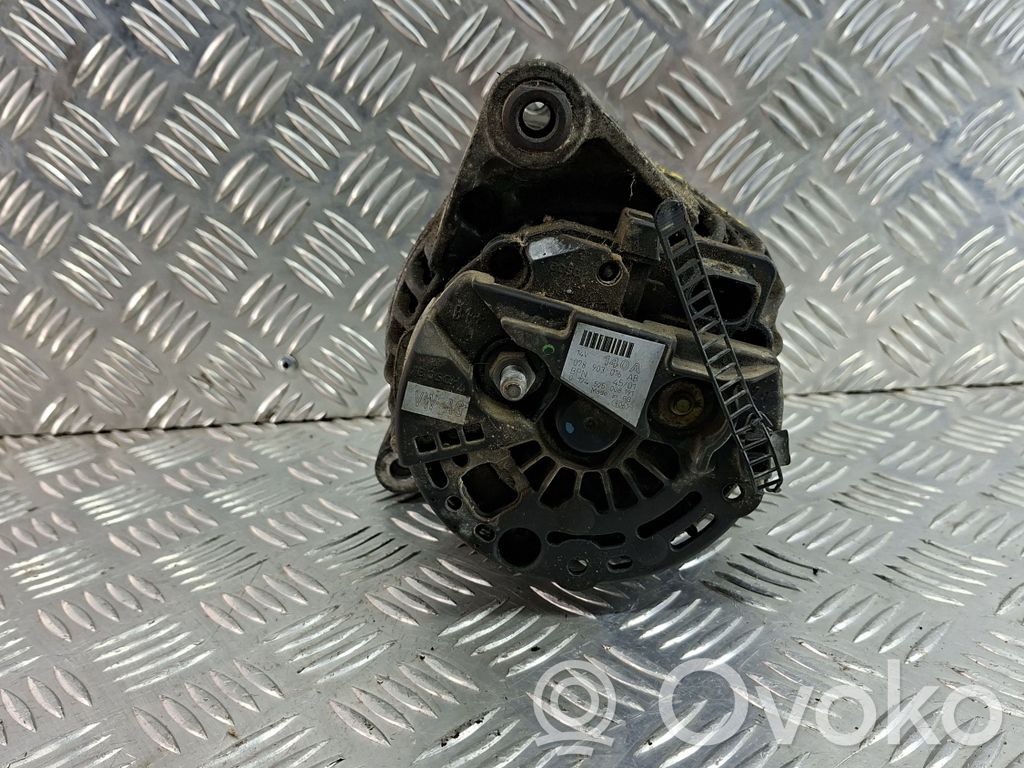 Audi A6 S6 C5 4B Ģenerators 