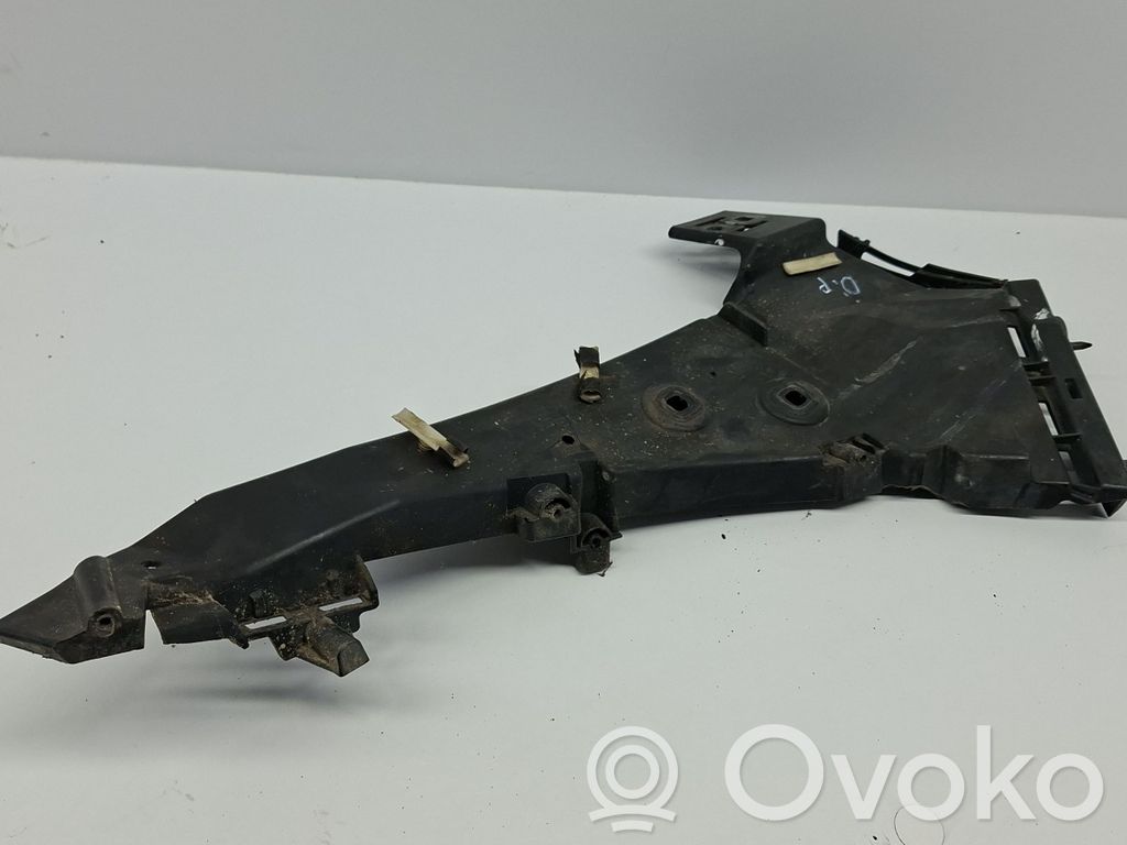 Audi Q7 4L Front bumper mounting bracket 