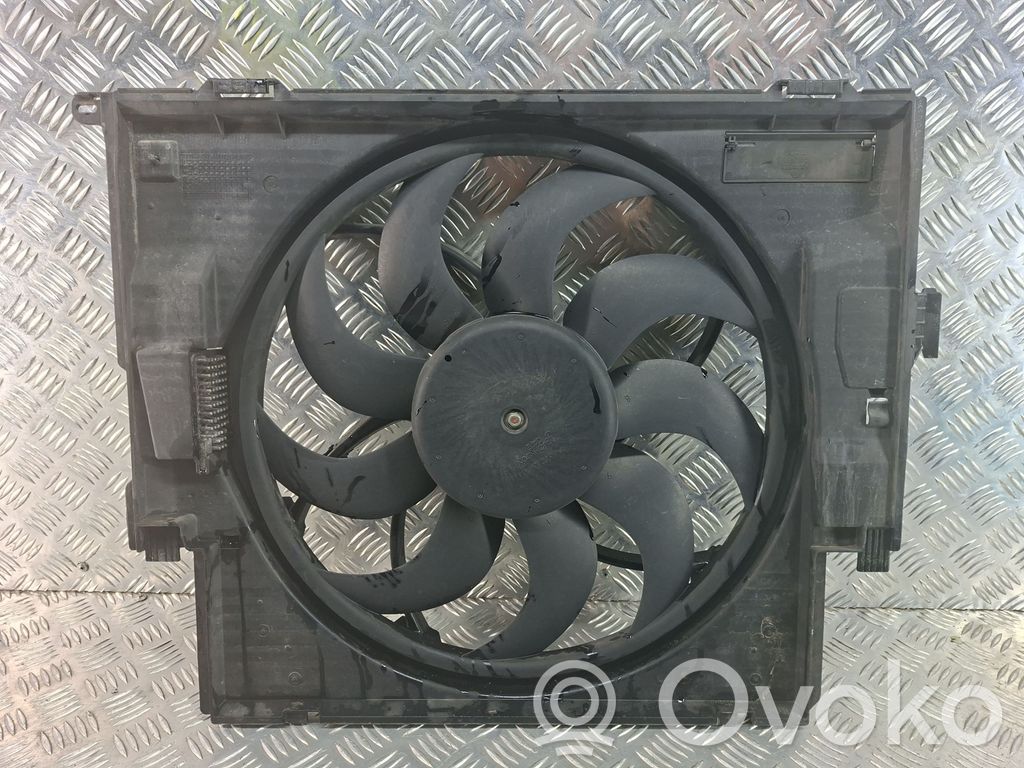 BMW 3 F30 F35 F31 Elektrinis radiatorių ventiliatorius 