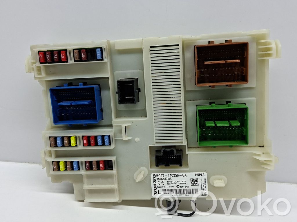 Volvo V60 Fuse module 