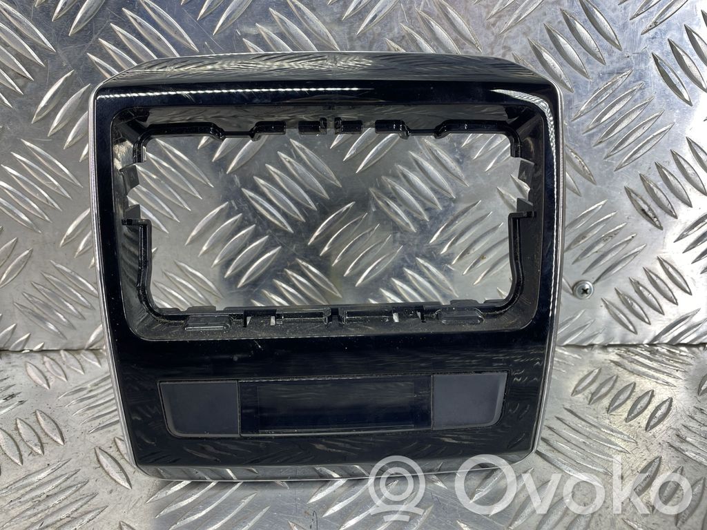 Skoda Superb B8 (3V) Clock 