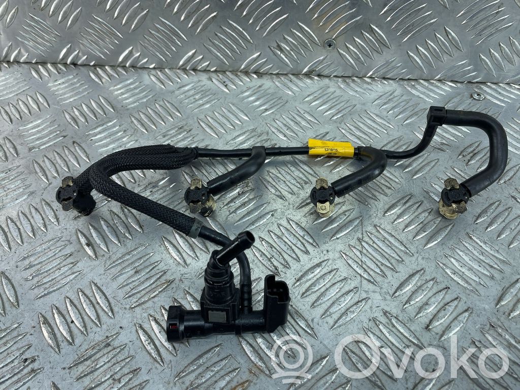 Nissan Qashqai Przewód / Wąż przelewowy paliwa 