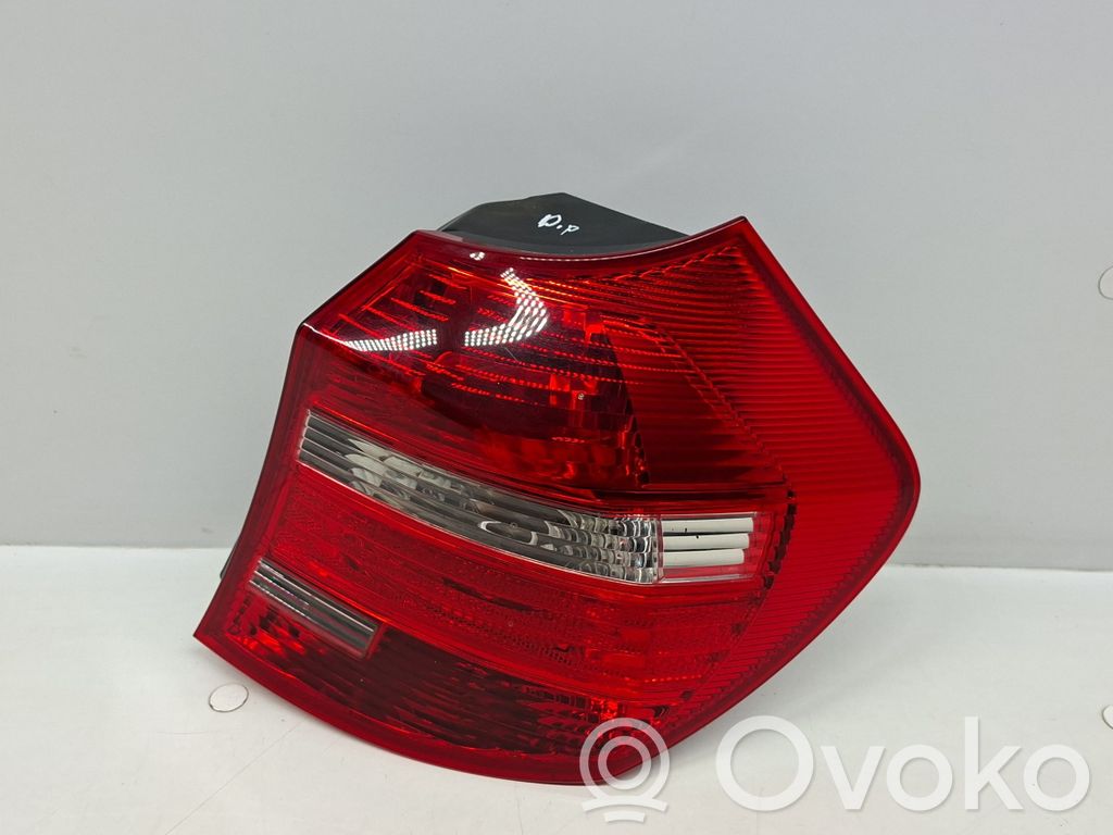 BMW 1 E81 E87 Galinis žibintas kėbule 
