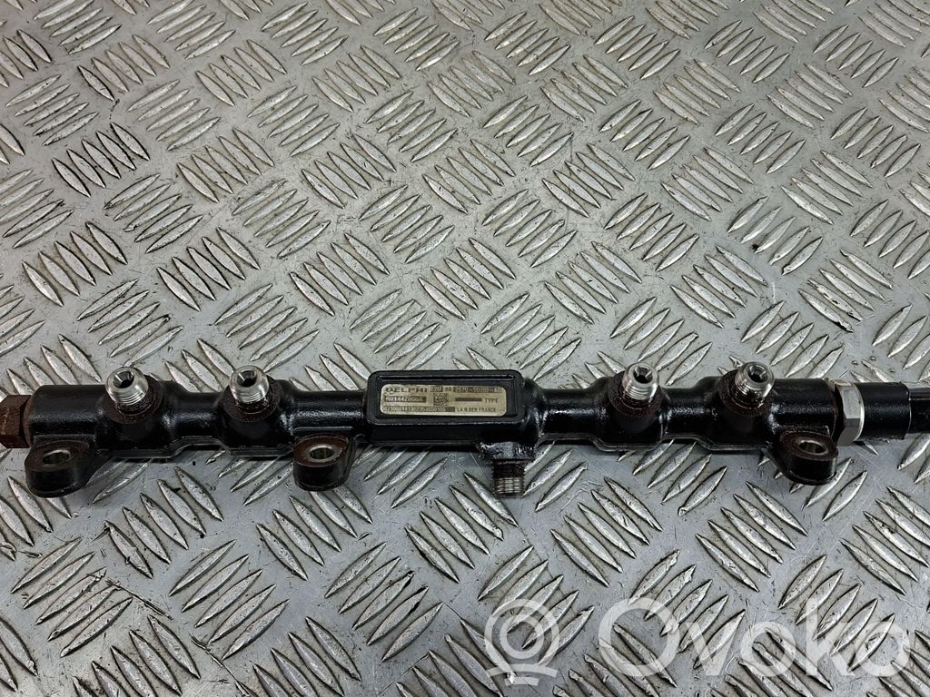 Ford Mondeo Mk III Fuel main line pipe 