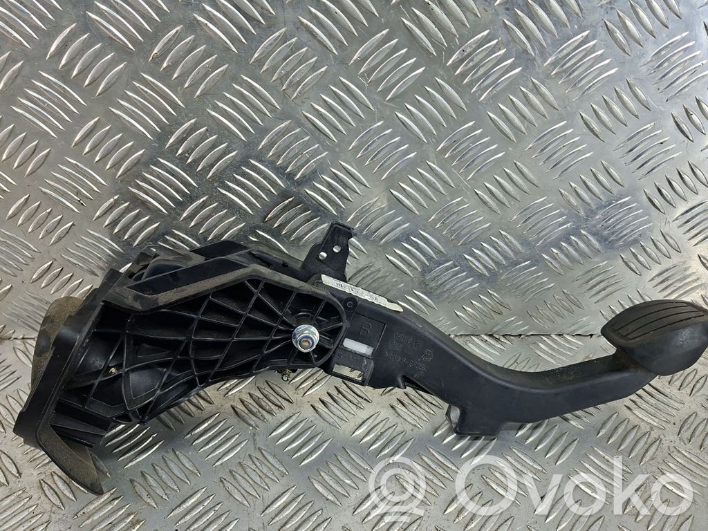 Peugeot 308 Pédale d'embrayage 