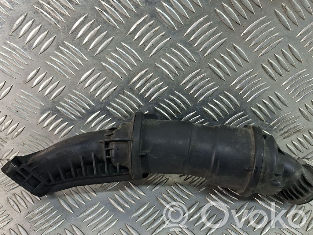 Manguera/tubo de admisión turbo del aire   31331636