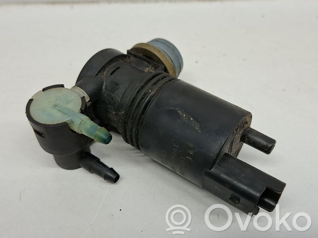 Nissan X-Trail T32 Windscreen/windshield washer pump 