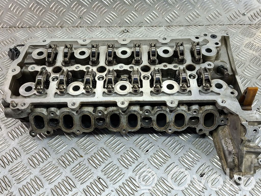Land Rover Evoque I Engine head 