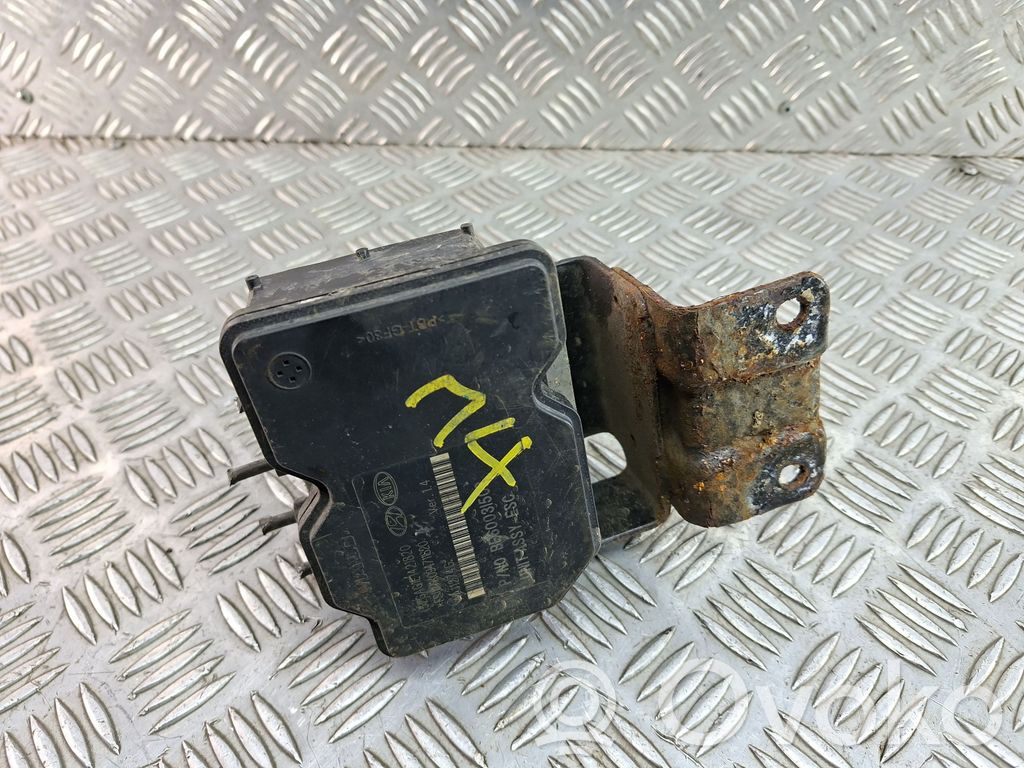 Hyundai i40 ABS bloks 