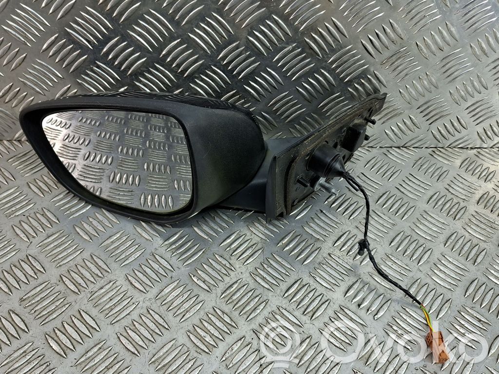 Citroen C4 Cactus Front door electric wing mirror 