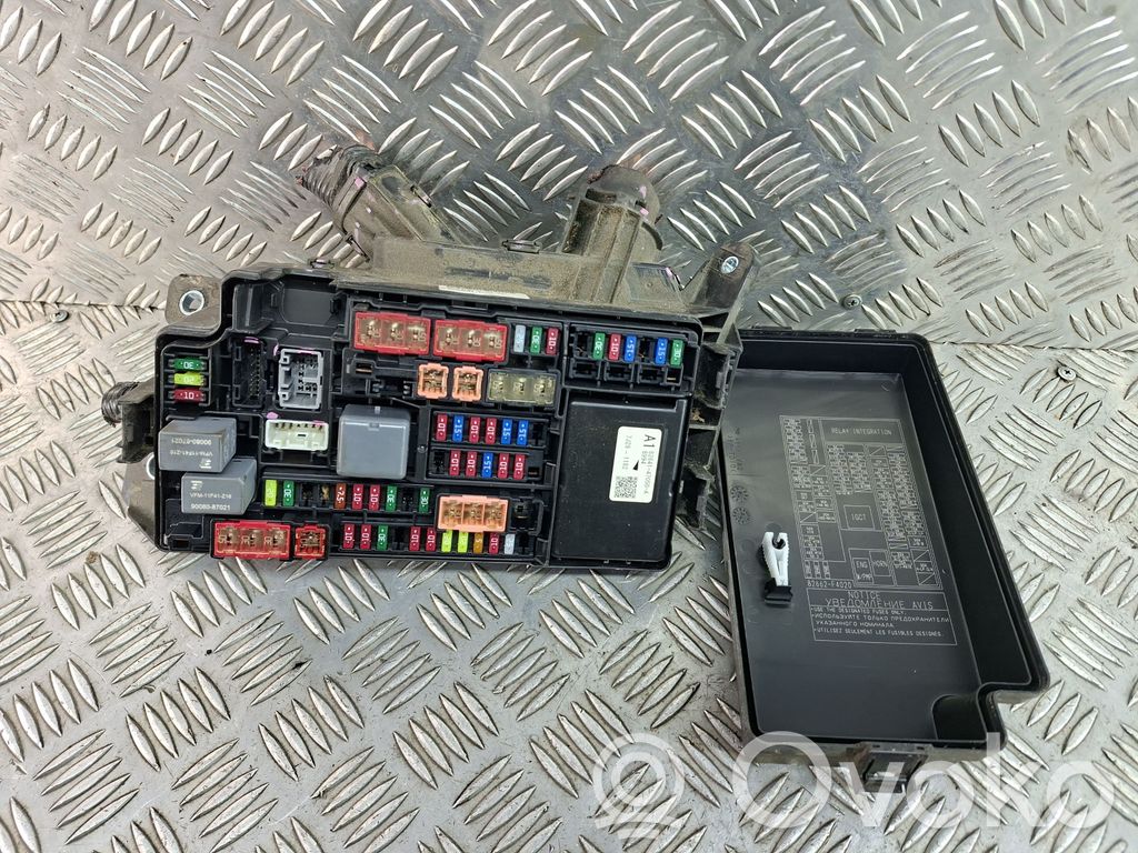 Toyota C-HR I Fuse box set 