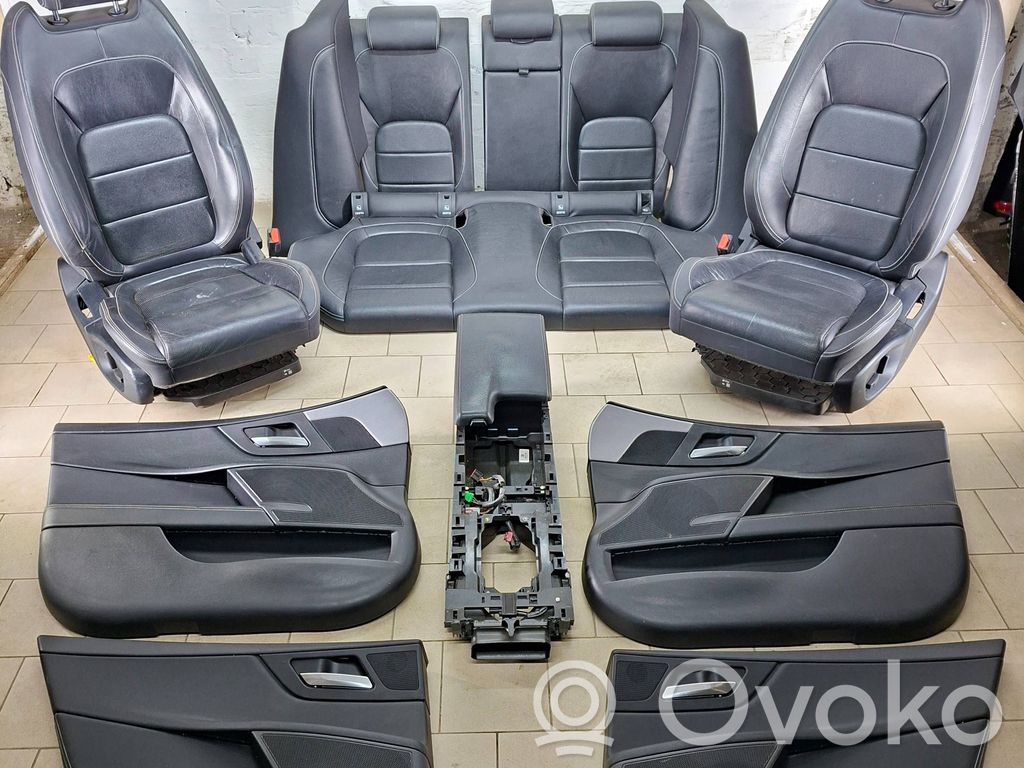 Interior set