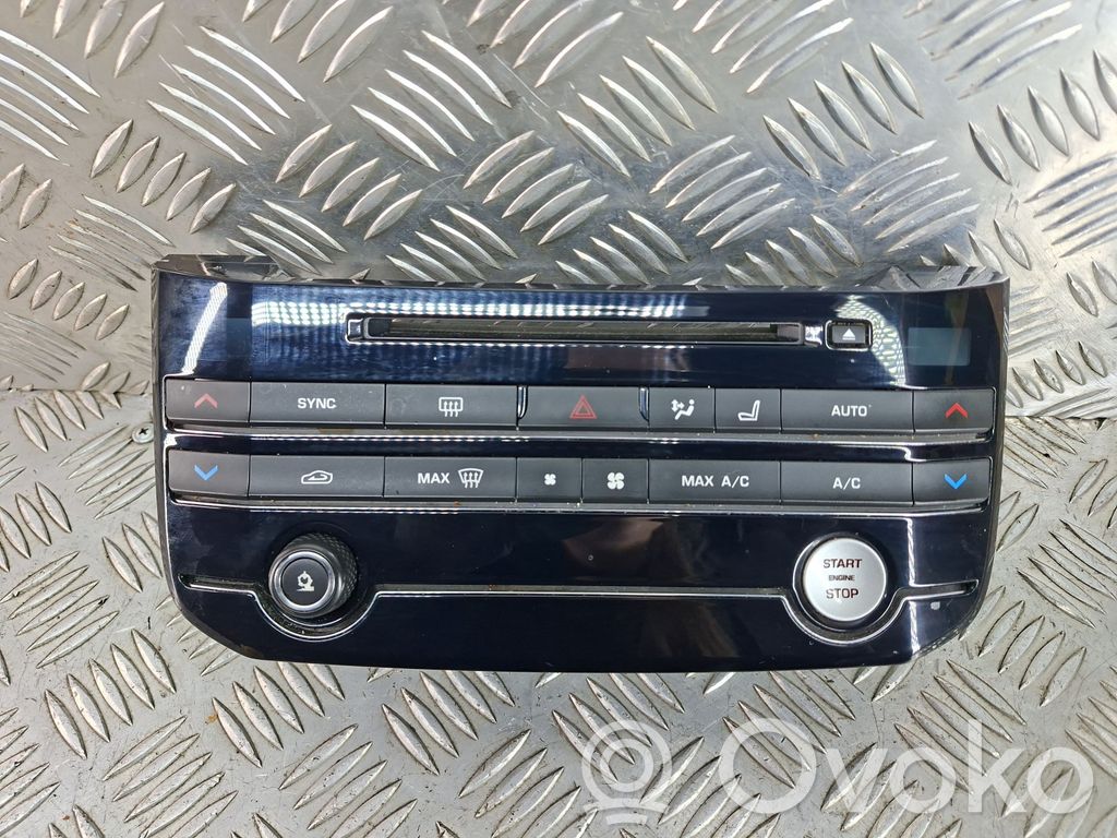 Jaguar XE Climate control unit 