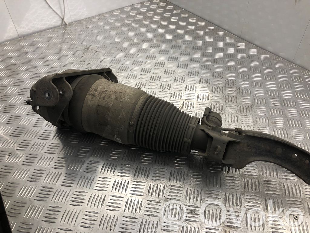 Audi Q7 4L Przedni amortyzator zawieszenia pneumatycznego 