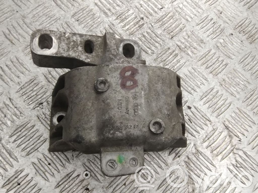 Engine mount bracket   1J0199262CL
