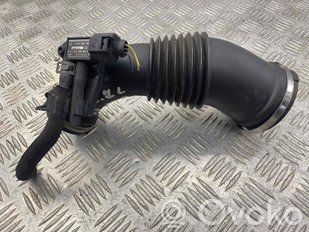 Audi A5 8T 8F Air intake duct part 