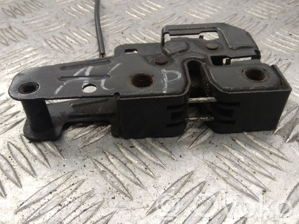 Audi A6 S6 C6 4F Tailgate/trunk/boot lock/catch/latch 
