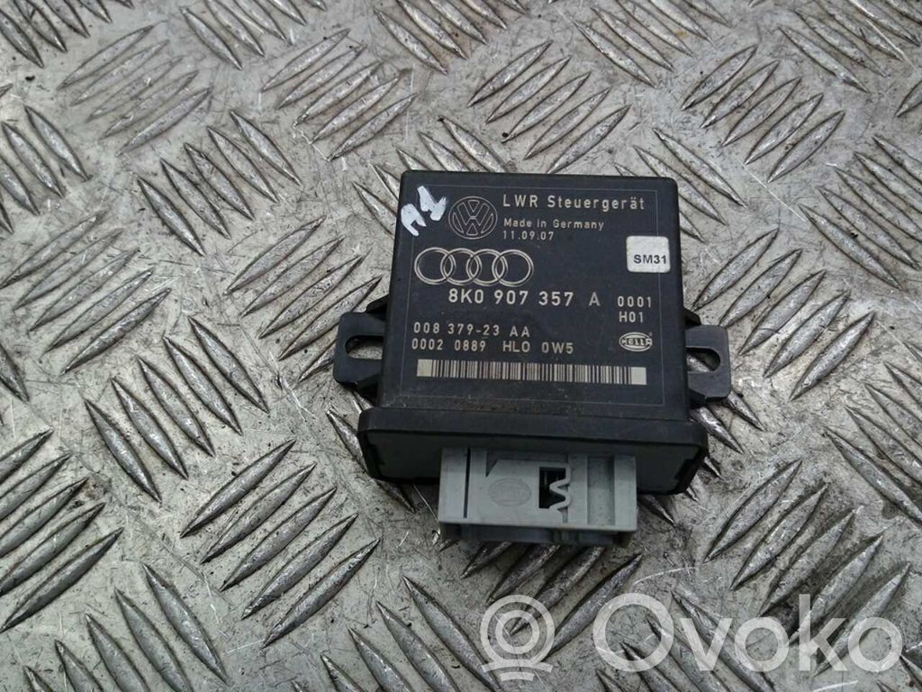 Audi A5 8T 8F Light module LCM 