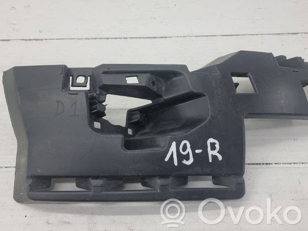 Front bumper mounting bracket   9681052880
