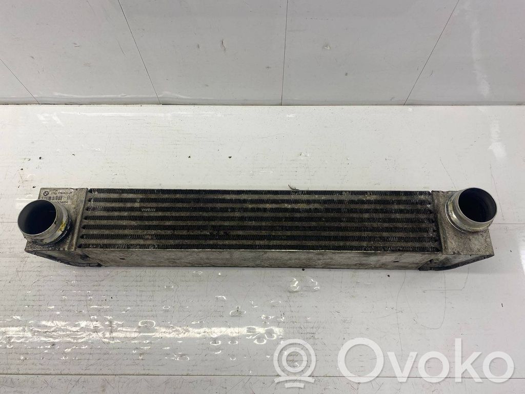 BMW 5 E60 E61 Intercooler radiator 