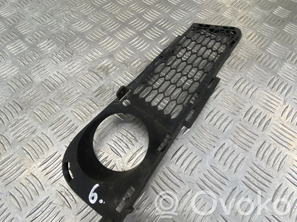 BMW 3 E90 E91 Front fog light trim/grill 