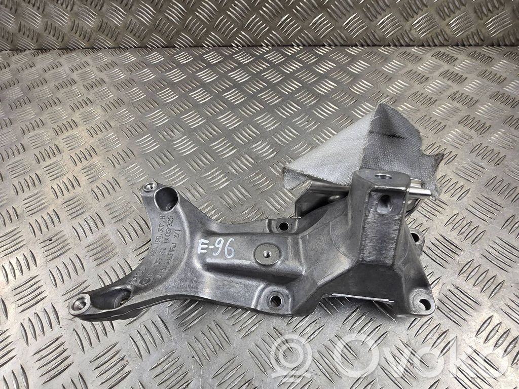 Audi A6 S6 C7 4G Engine mounting bracket 