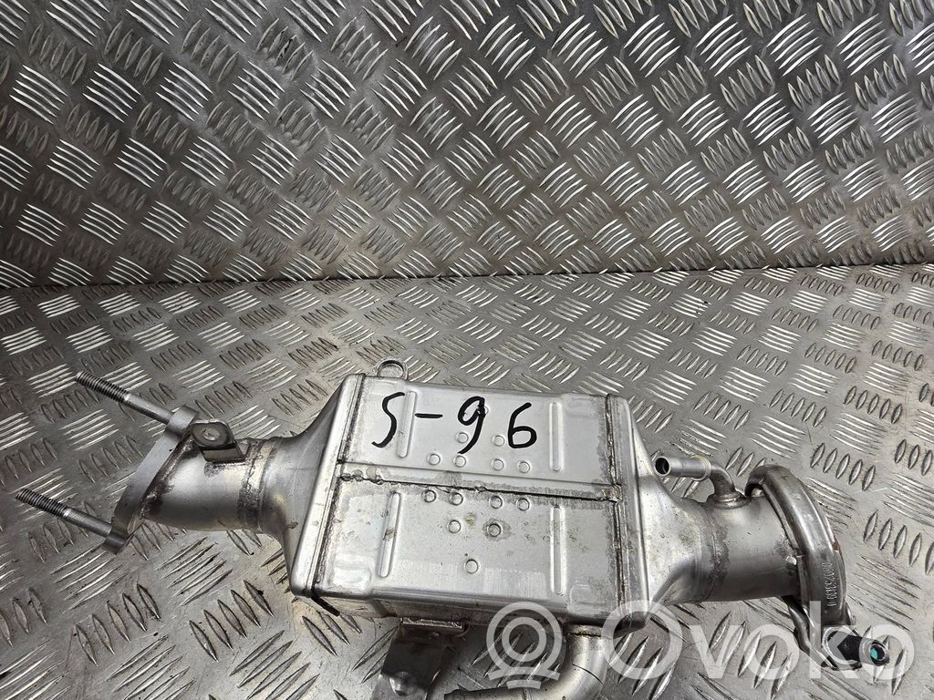 Audi Q5 SQ5 8R EGR valve cooler 