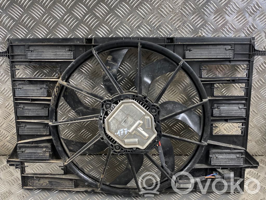 Audi A4 S4 B9 Elektrisks radiatoru ventilators 