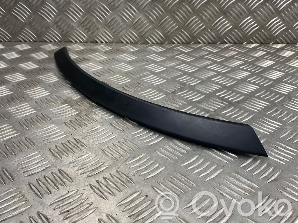 Audi Q7 4L Rivestimento passaruota posteriore 