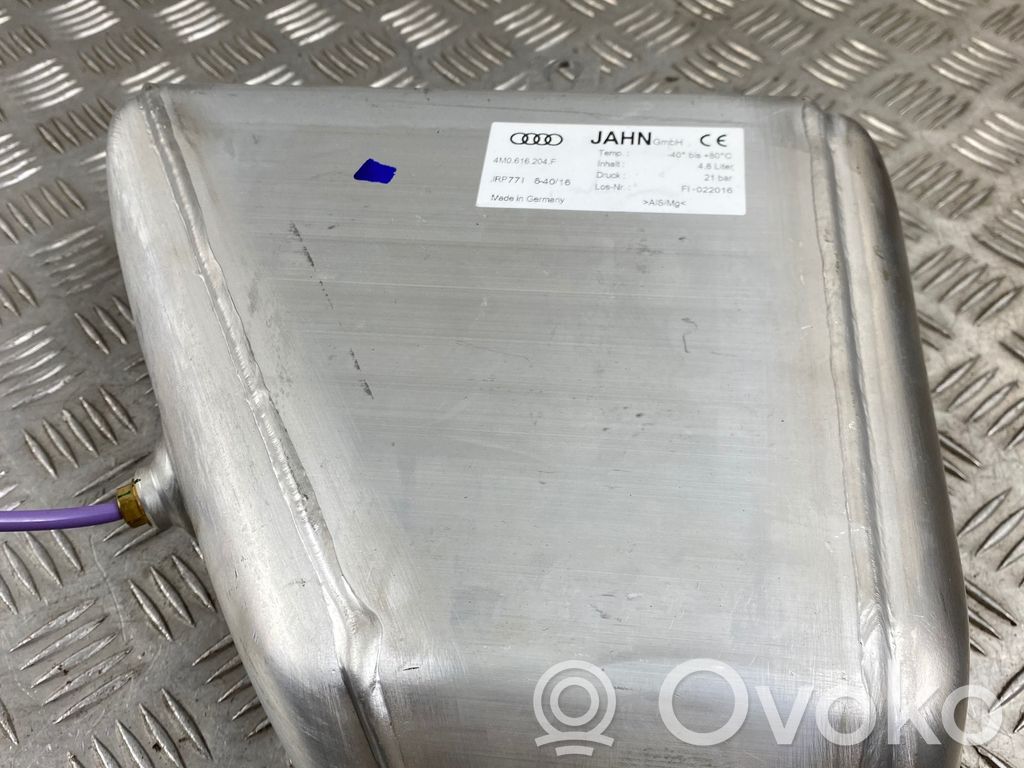 Audi Q7 4M Zbiornik powietrza tylnego zawieszenia pneumatycznego 