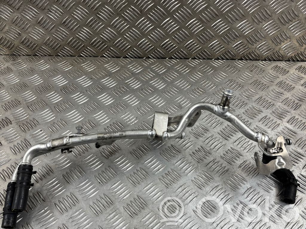Volkswagen Touareg III Engine coolant pipe/hose 