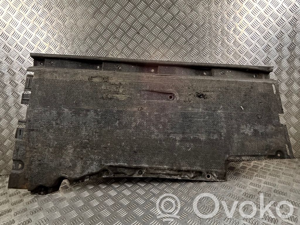 Audi A7 S7 4G Osłona boczna podwozia 