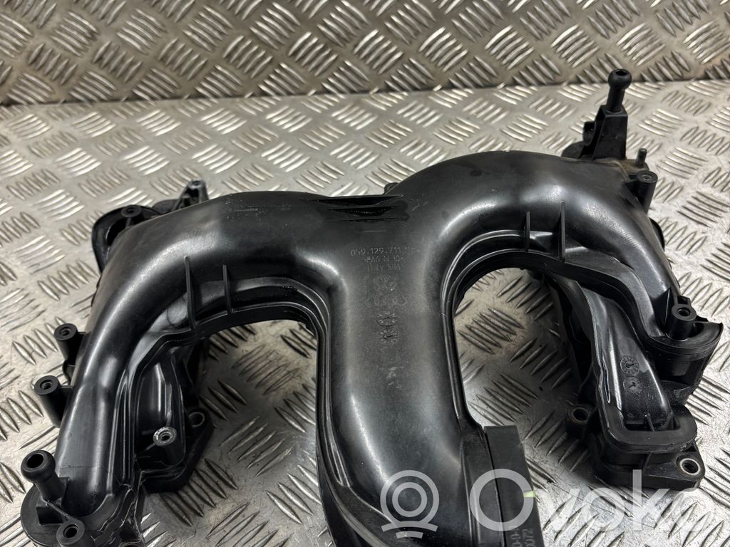Ansaugbrücke Ansaugkrümmer   059129711CF