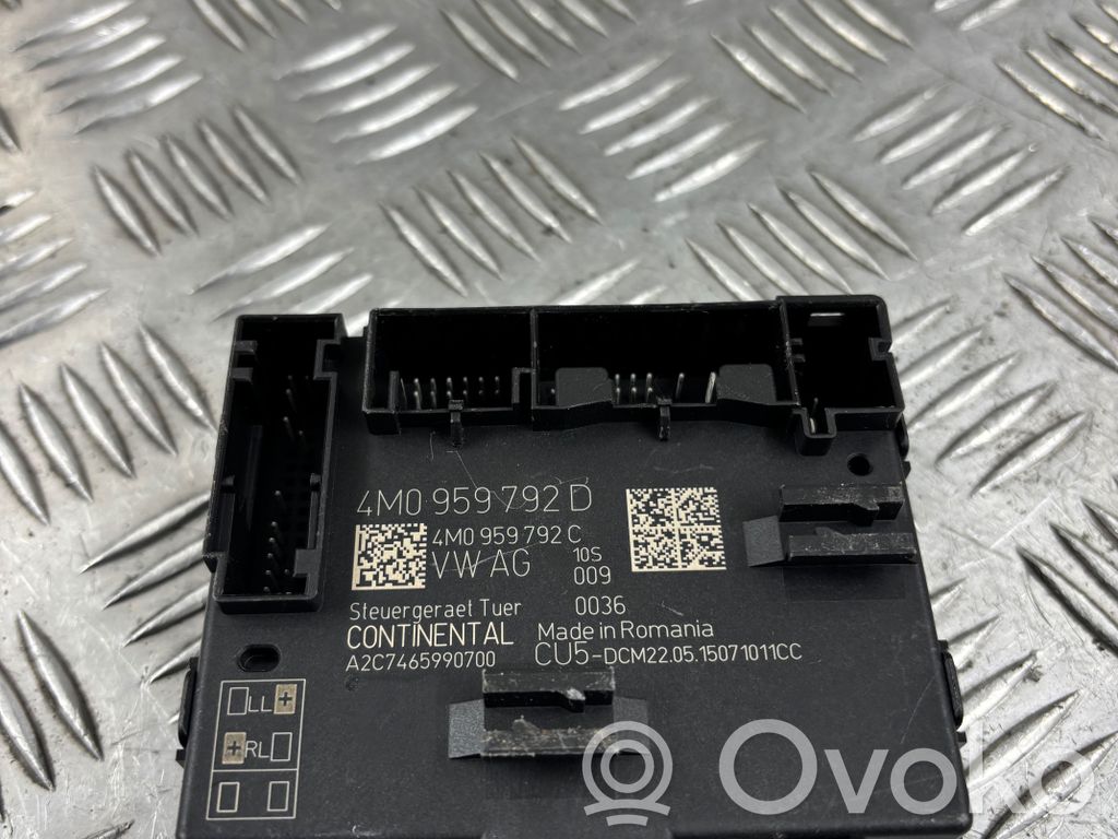 Audi Q7 4M Door control unit/module 
