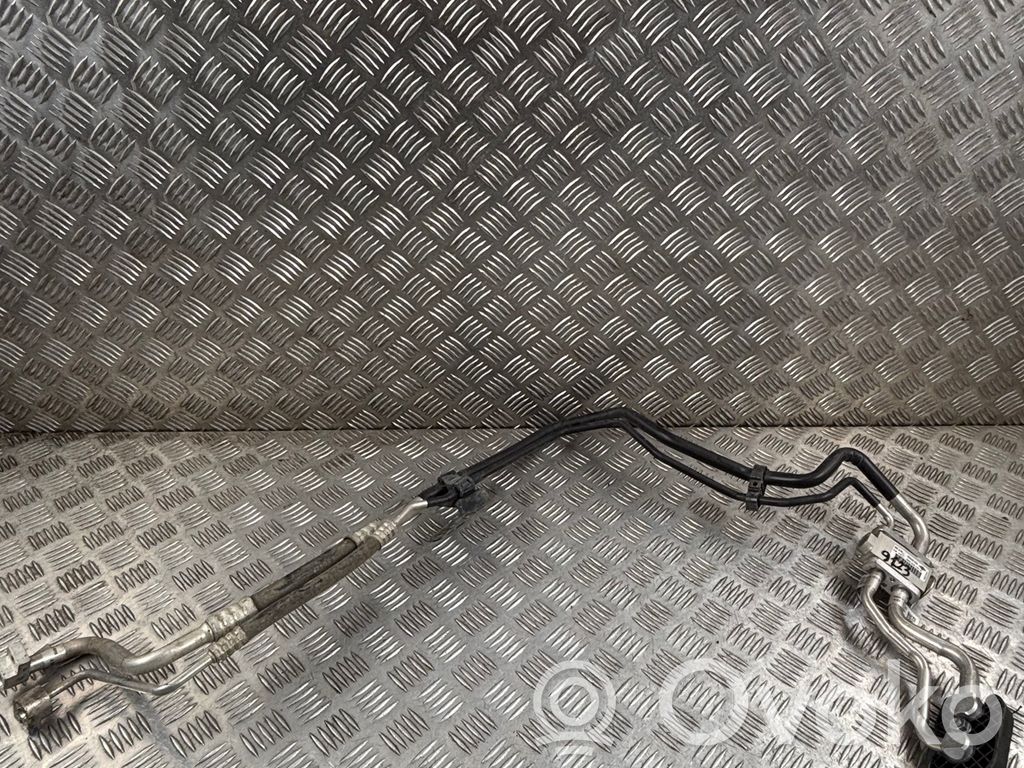 Audi Q7 4M Wąż / Przewód klimatyzacji A/C 