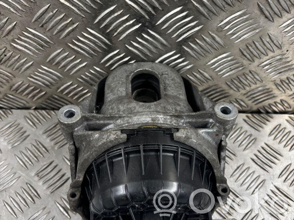 Audi Q7 4M Engine mount bracket 