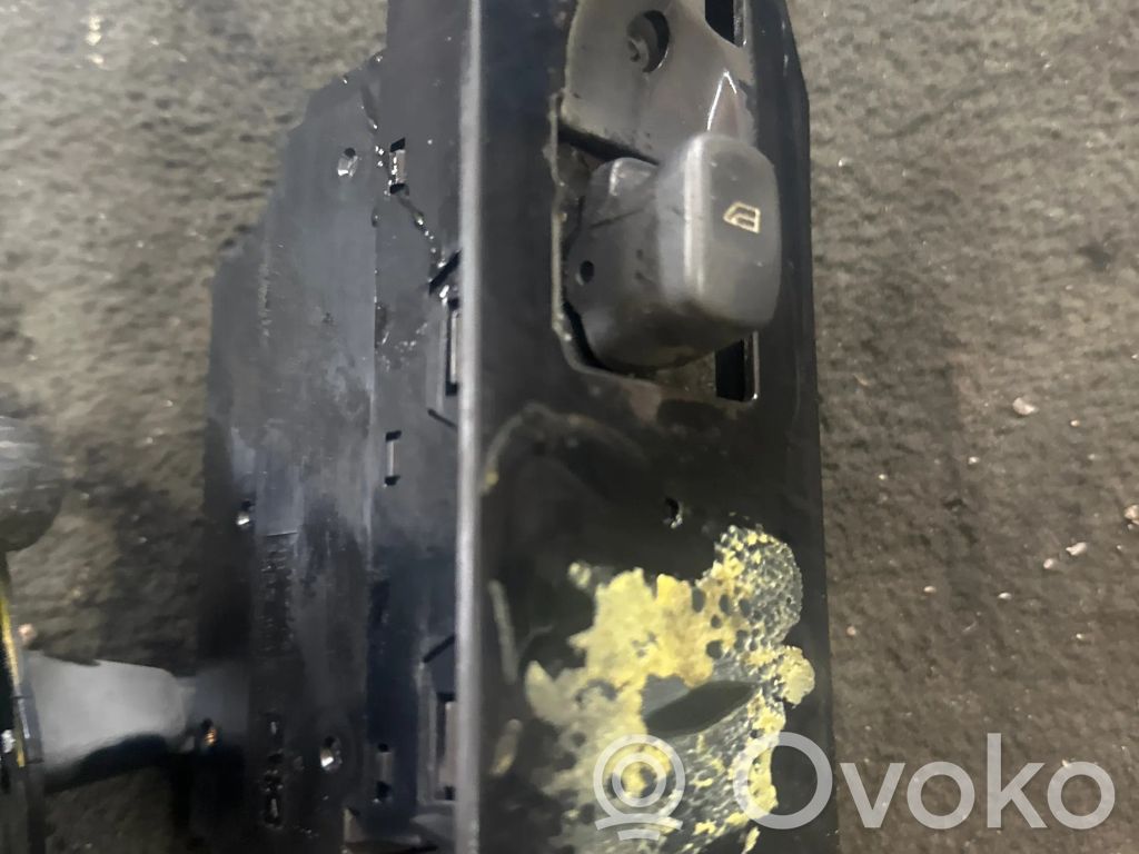 Volvo S60 Electric window control switch 