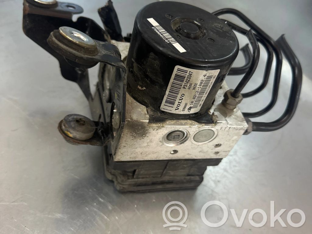 Volvo V70 ABS Pump 