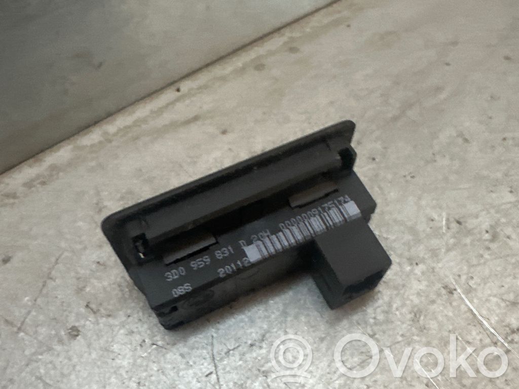 Audi A6 S6 C7 4G Tailgate/boot open switch button 