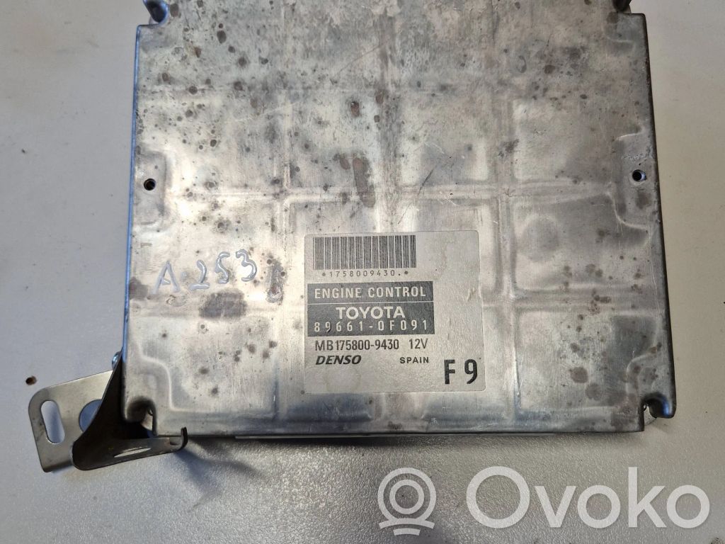 Toyota Corolla Verso AR10 Sterownik / Moduł ECU 