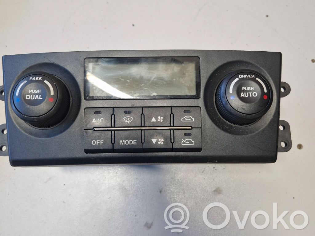 KIA Sorento Climate control unit 