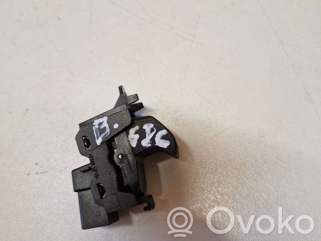 Land Rover Freelander 2 - LR2 Electric window control switch 