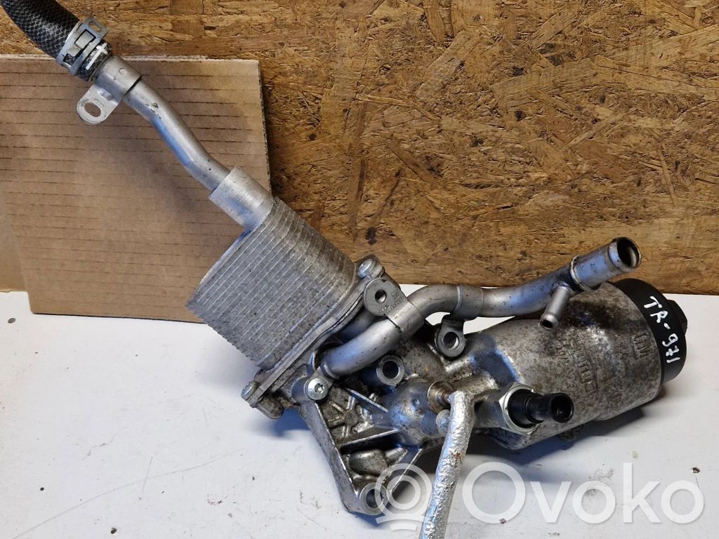 Opel Zafira C Mocowanie / uchwyt filtra oleju 