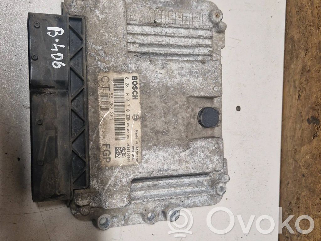 Opel Zafira B Engine control unit/module 