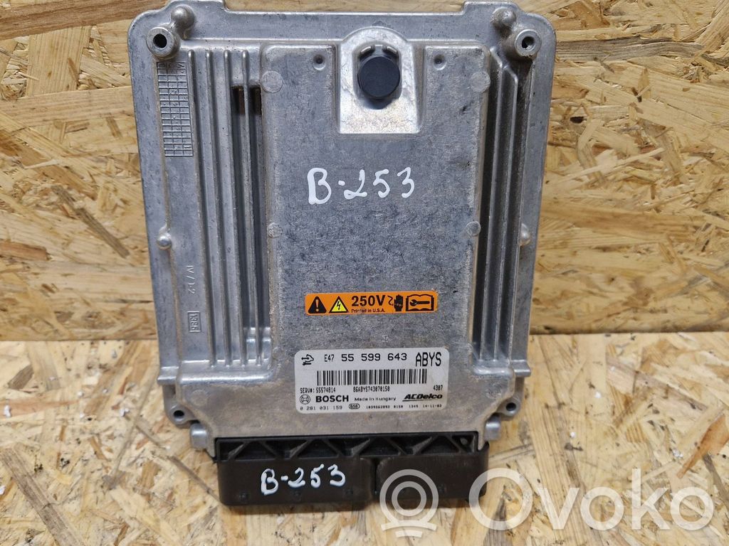 Opel Insignia A Engine control unit/module 