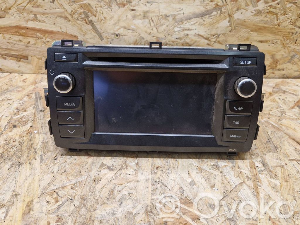 Toyota Auris E180 Panel / Radioodtwarzacz CD/DVD/GPS 