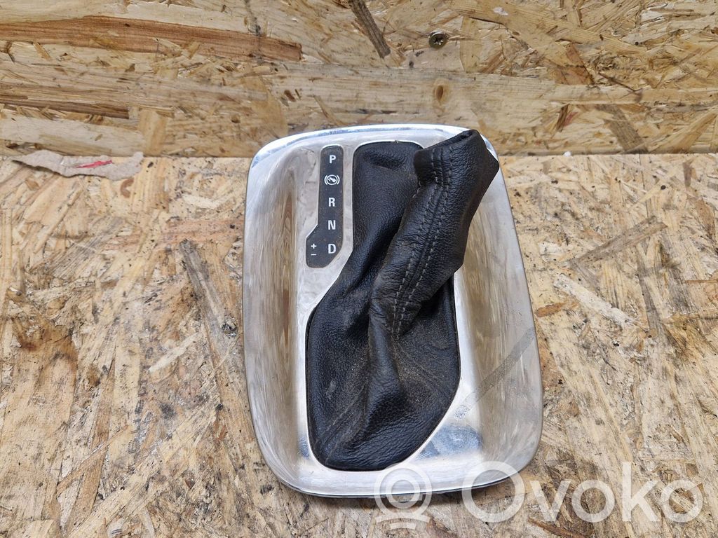 Opel Insignia A Ātrumu pārslēgšanas sviras dekoratīvā apdare (plastmasas) 
