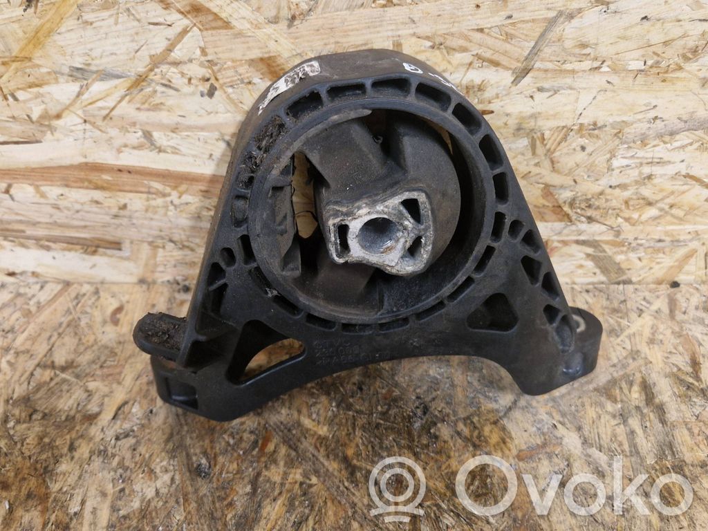 Engine mount bracket   13227766,230006